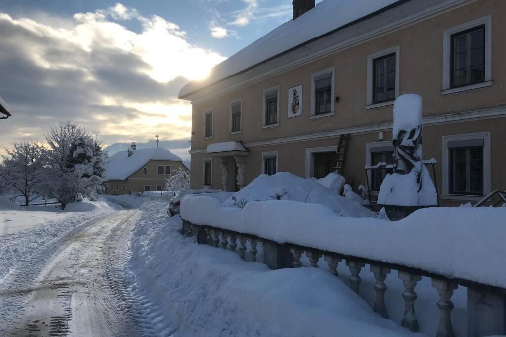 Feistritz an der Drau In Einer Wohnung Durch Die Jahrhunderte מראה חיצוני תמונה